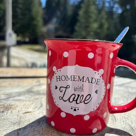 Snjezna Kraljica 1 *